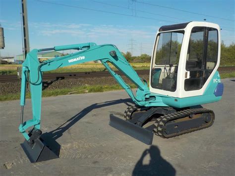 komatsu pc10 7 mini excavator|Komatsu PC10.